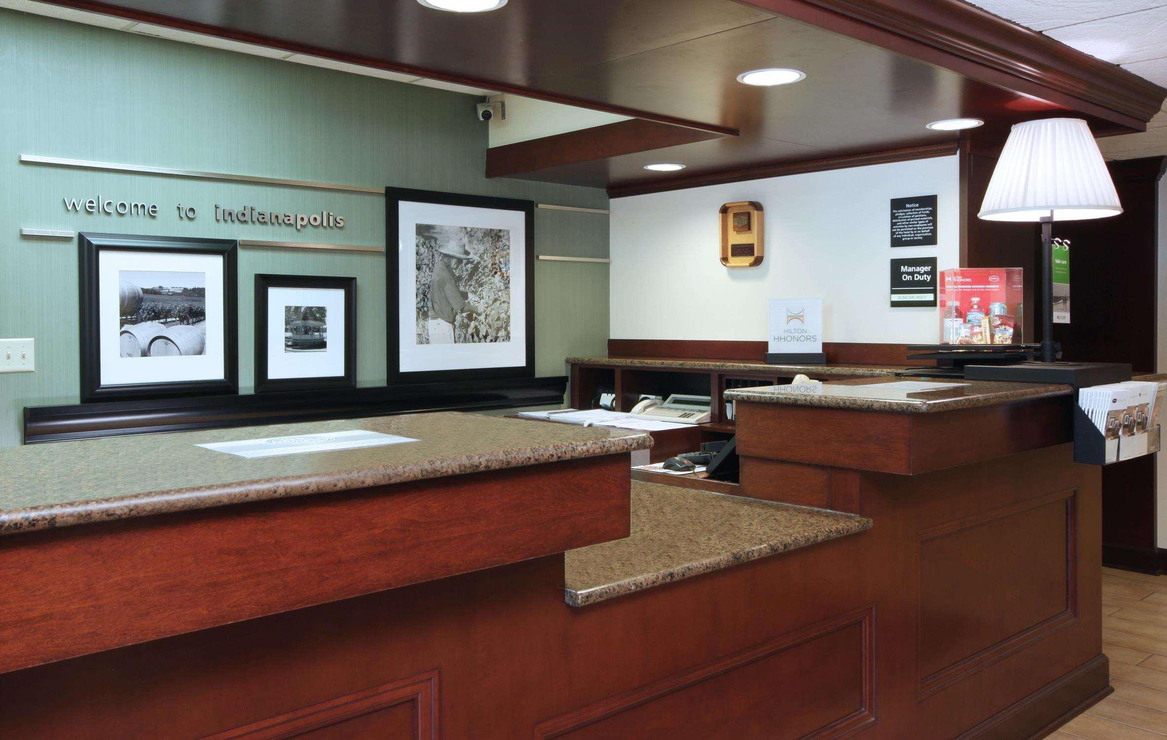 Hampton Inn By Hilton Indianapolis-South Southport Exteriör bild