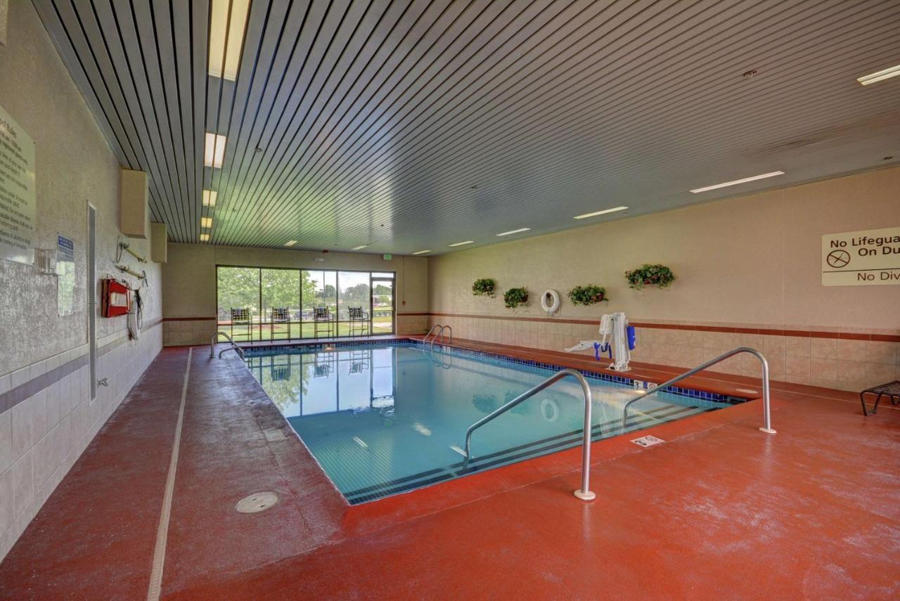 Hampton Inn By Hilton Indianapolis-South Southport Exteriör bild