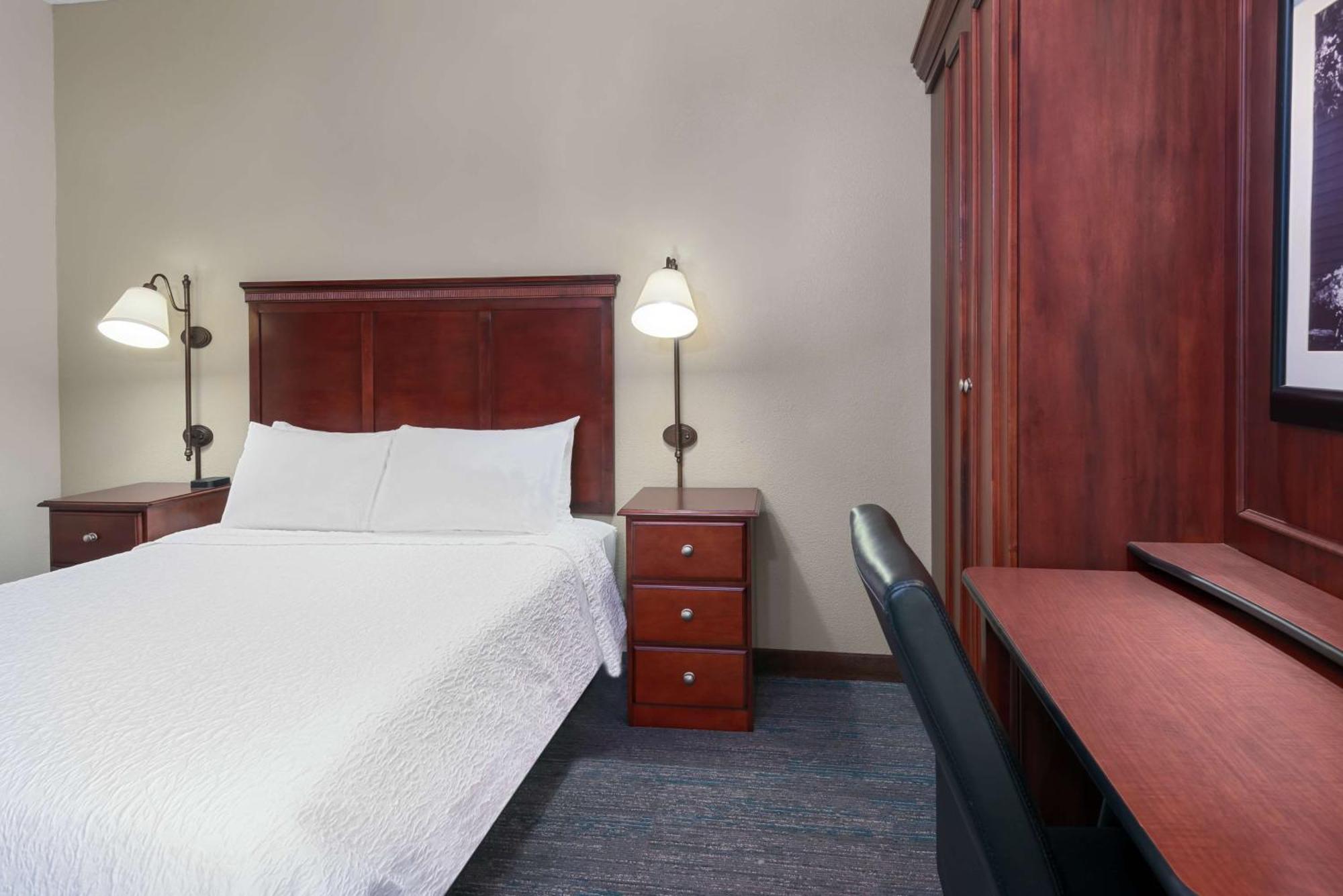 Hampton Inn By Hilton Indianapolis-South Southport Exteriör bild